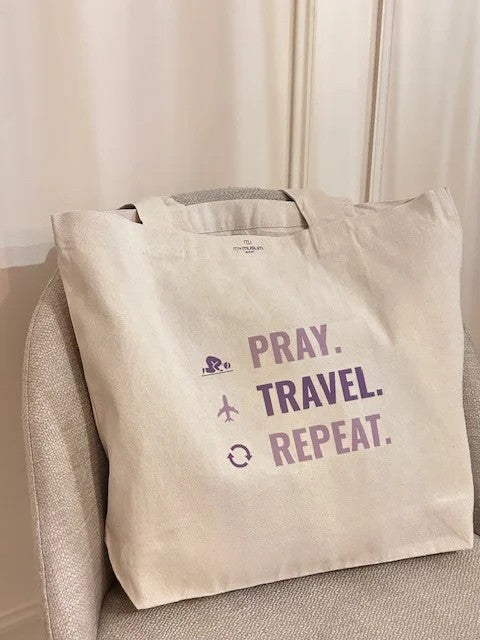 Tote bag Pray, Travel, Repeat Violet