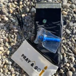 Pray and go en bord de mer