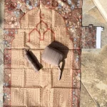 Tapis de prière compact enroulable terracotta fleuri vue de haut