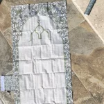 Tapis de prière compact enroulable vert fleuri