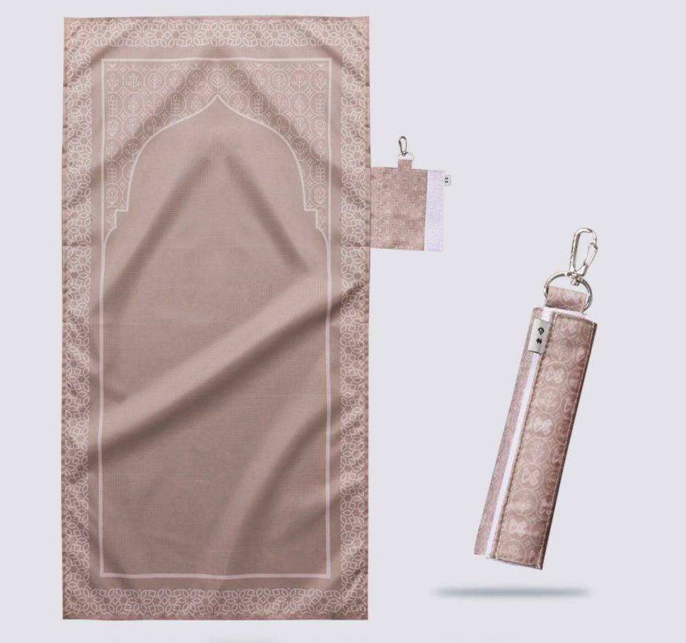Tapis de prière compact enroulable beige avec motif