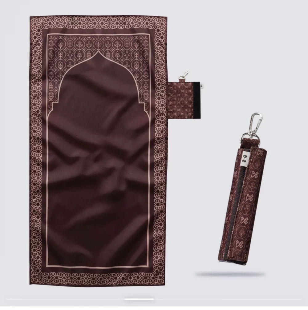 Tapis de prière compact enroulable marron
