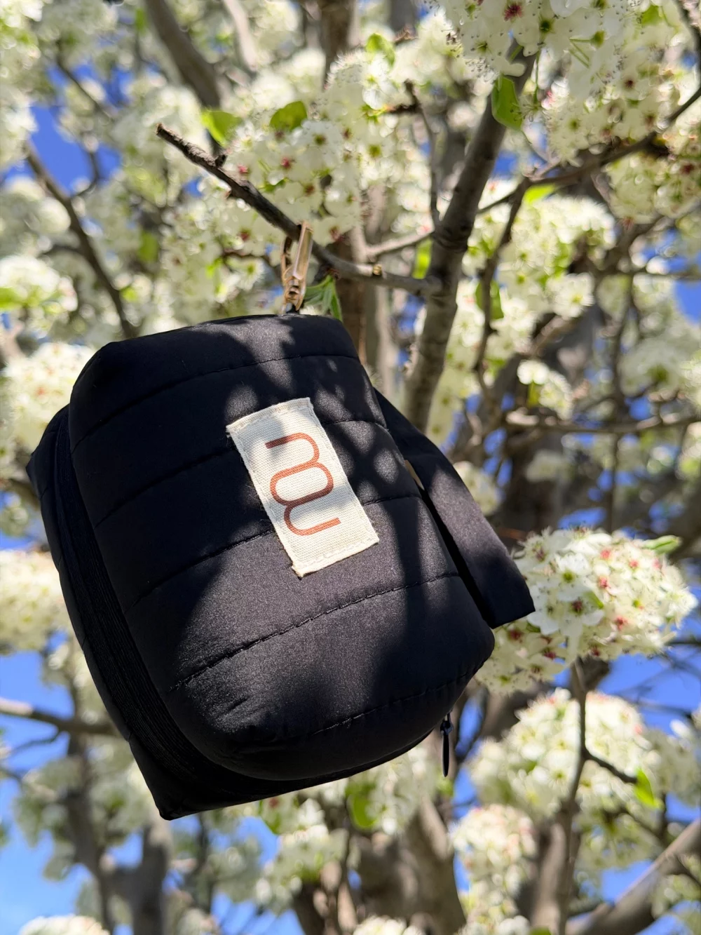 Ensemble Bali bleu nuit accrocher a un arbre